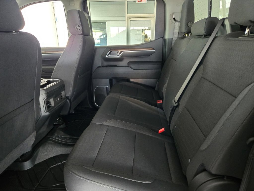New 2026 Chevrolet Silverado 1500 LT w/ All Star Edition Plus AWD/4WD image 17
