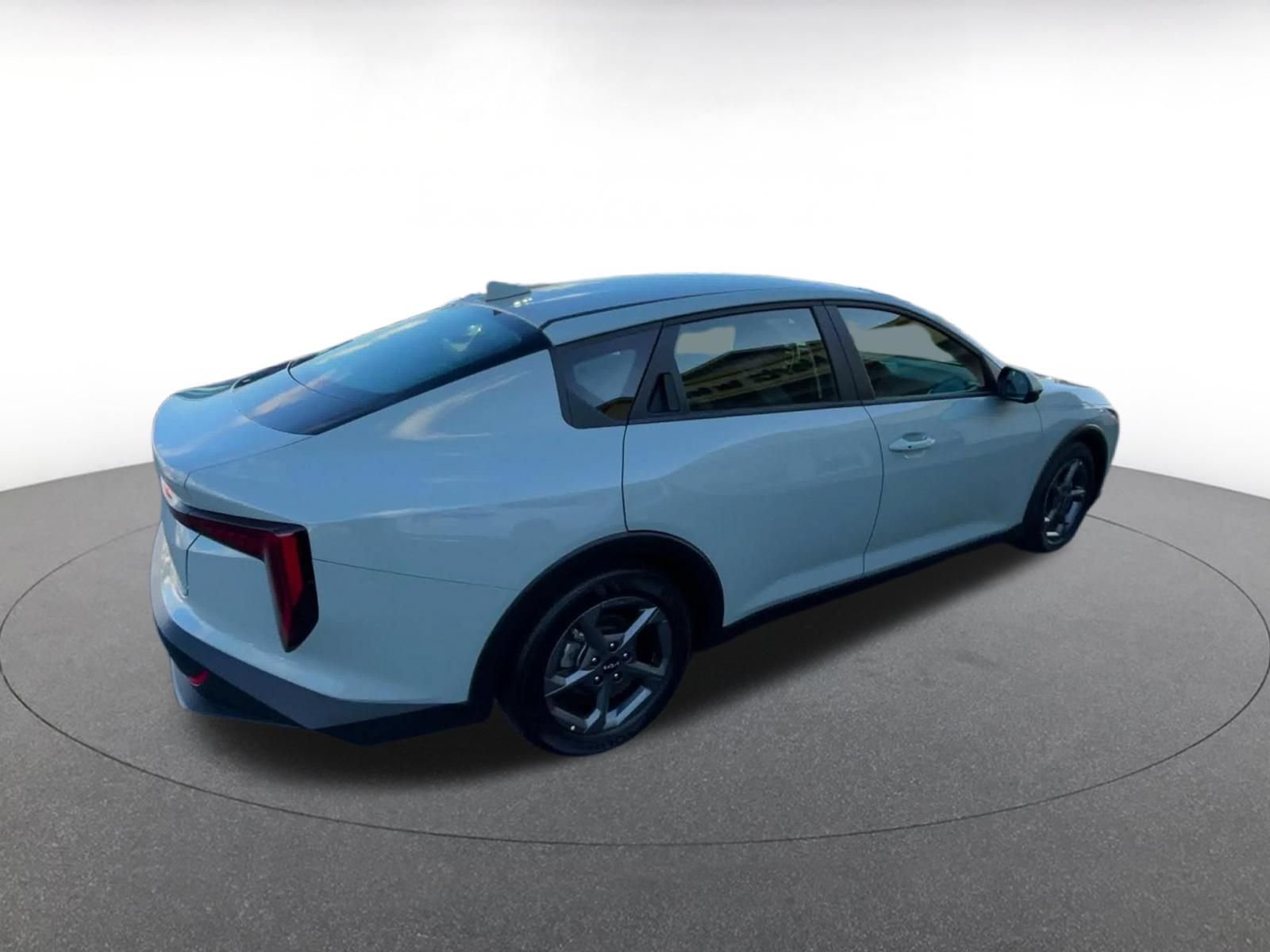 Used 2025 Kia K4 FWD image 14