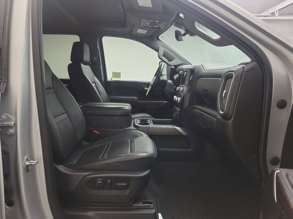 Used 2023 GMC Sierra 3500 Denali w/ Denali Ultimate Package AWD/4WD image 24