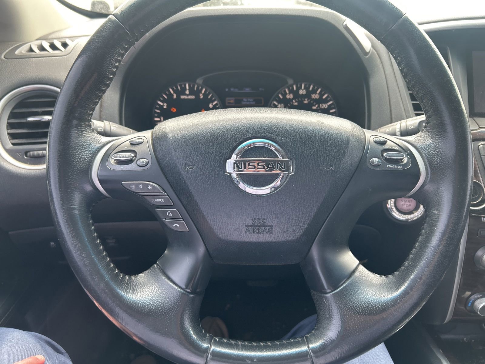 Used 2014 Nissan Pathfinder SL AWD/4WD image 13