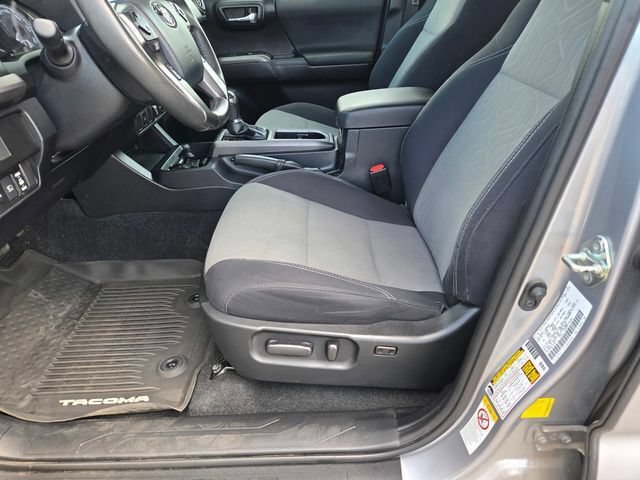 Certified 2020 Toyota Tacoma TRD Off-Road AWD/4WD image 19