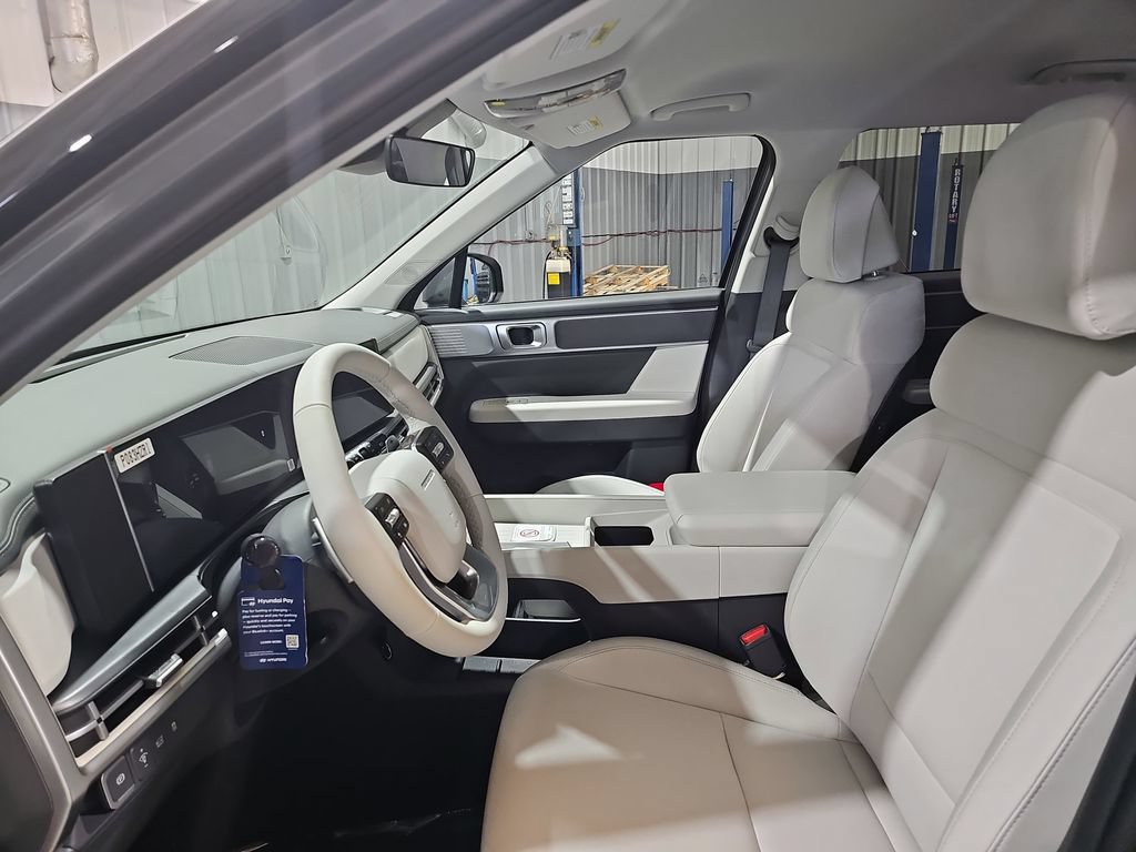 New 2026 Hyundai Santa Fe SE FWD image 16