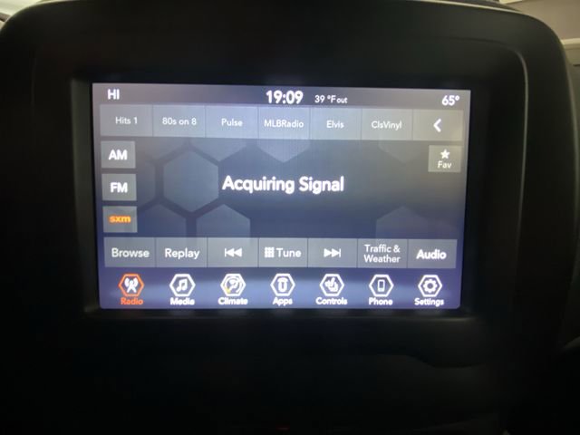 Used 2020 Jeep Renegade Limited image 16