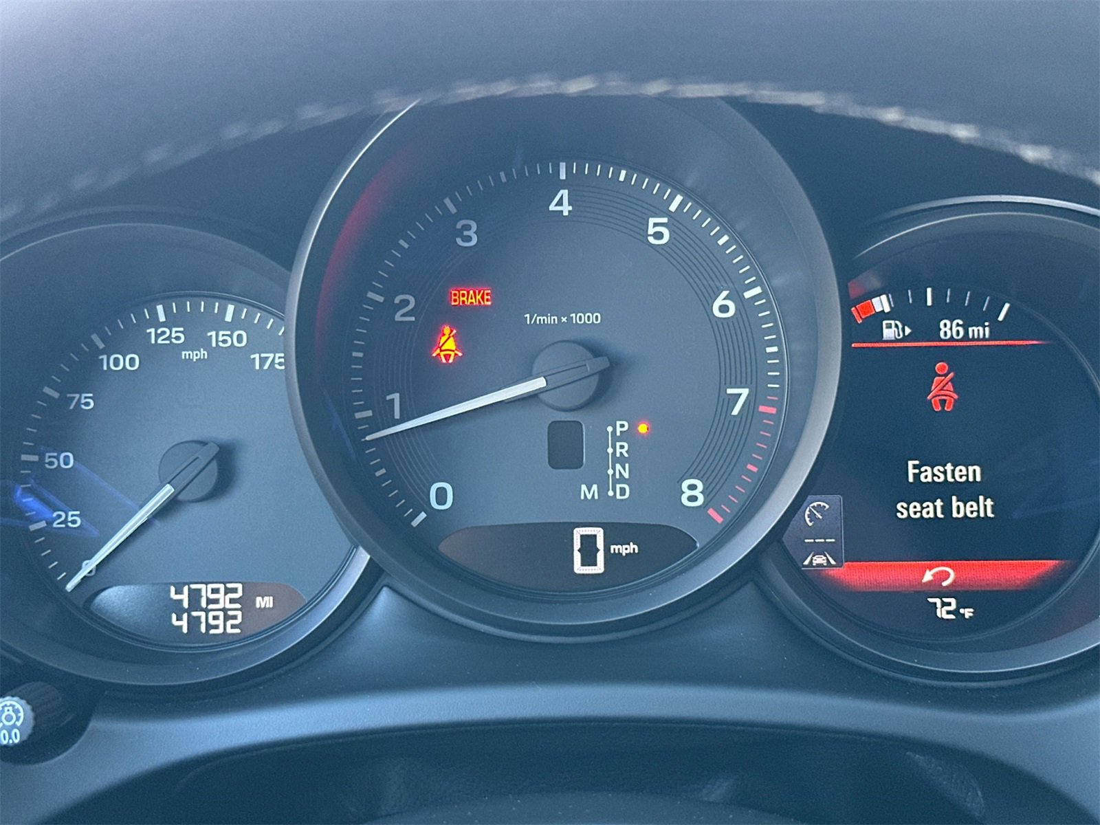 Used 2025 Porsche Macan image 29