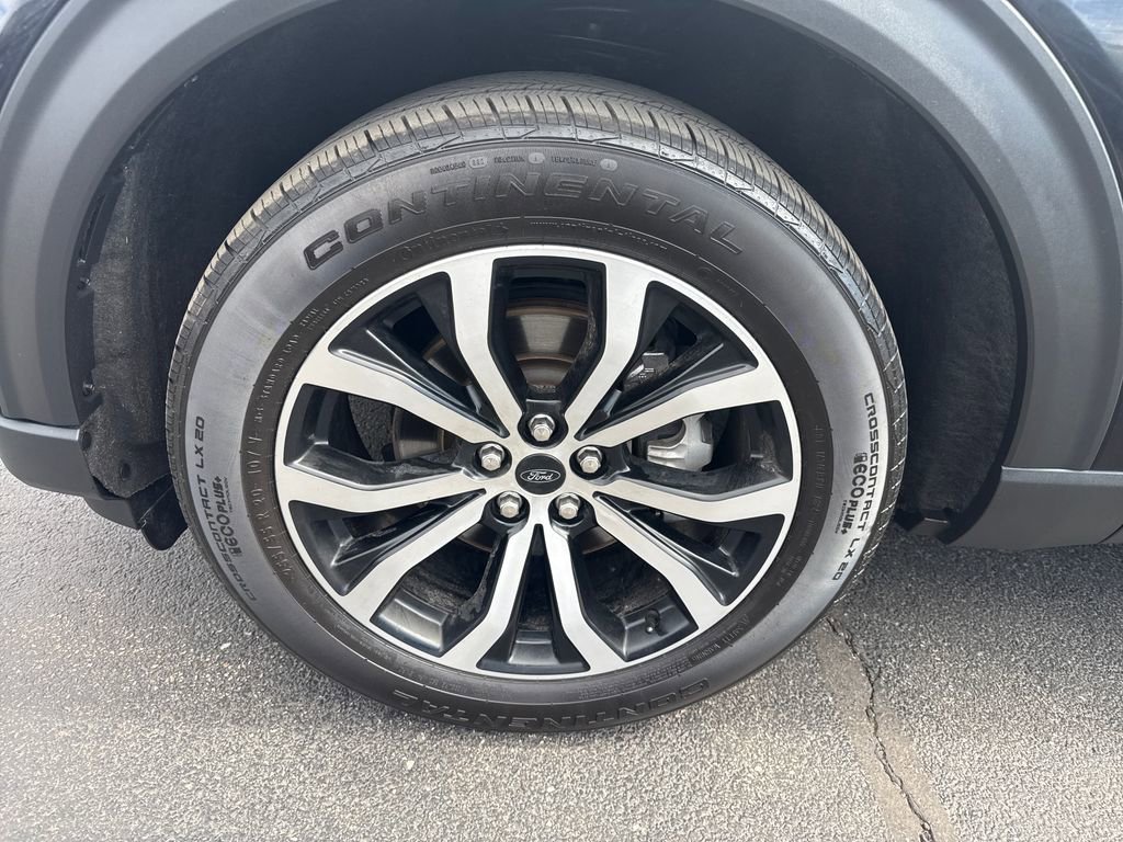 Used 2022 Ford Explorer ST-Line w/ Class IV Trailer Tow Package image 24