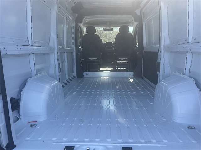 New 2026 RAM ProMaster 1500 w/ Quick Order Package 22G SLT image 13