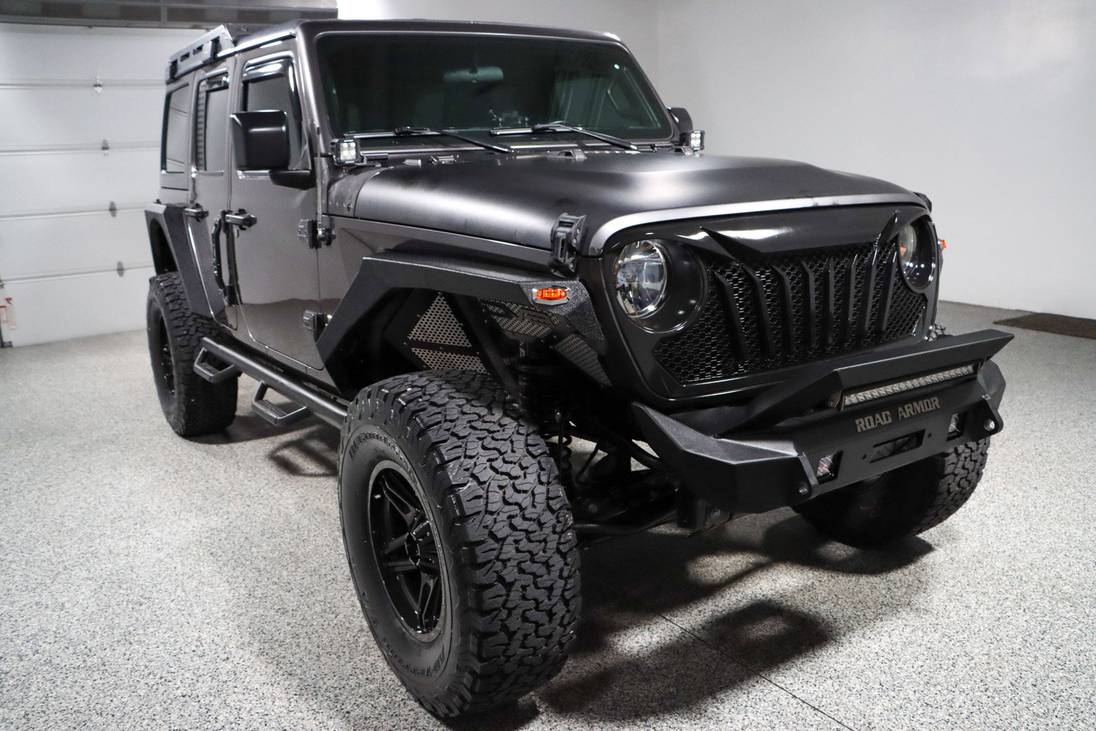 Used 2018 Jeep Wrangler Unlimited Sport S AWD/4WD image 5