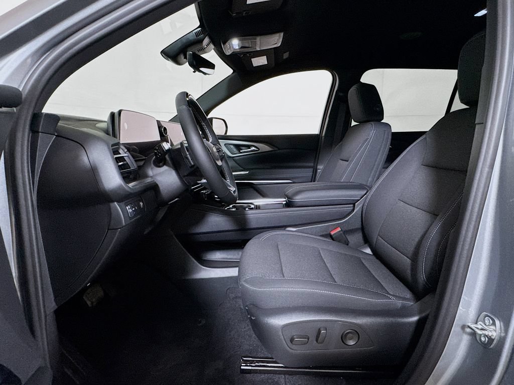 New 2026 Chevrolet Traverse LT w/ Enhanced Driving Package FWD image 12