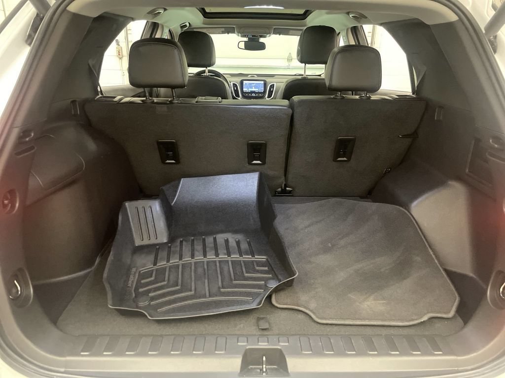 Used 2023 Chevrolet Equinox Premier FWD image 21