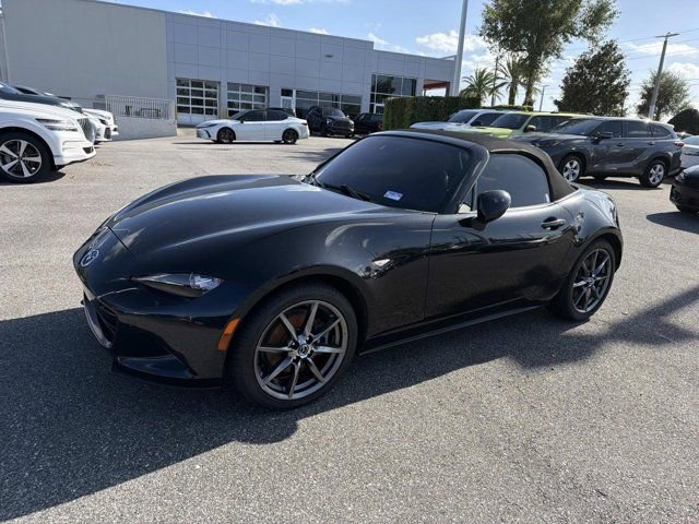 Used 2016 MAZDA MX-5 Miata Grand Touring image 5