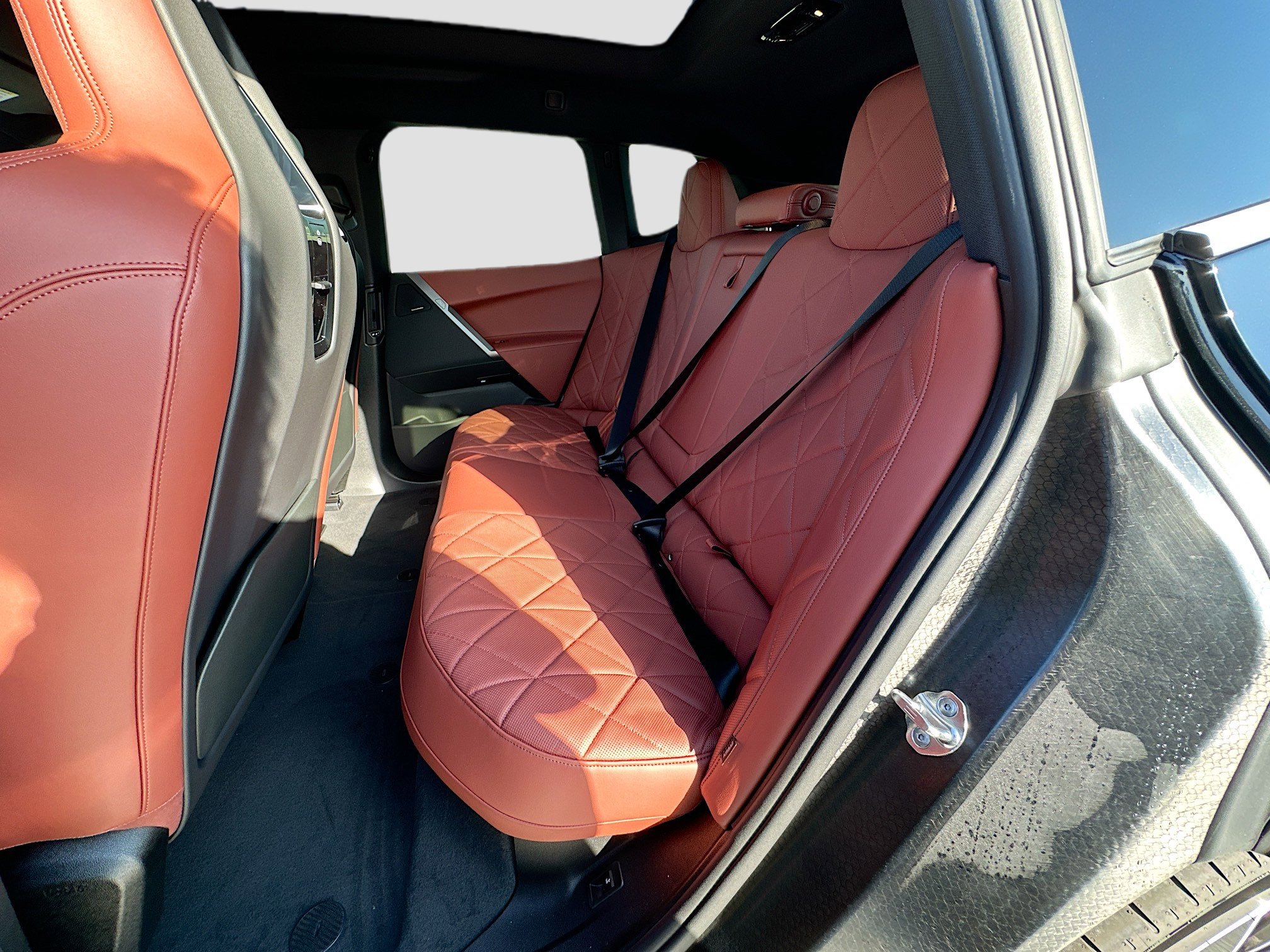 New 2026 BMW iX xDrive60 w/ M Sport Package image 19