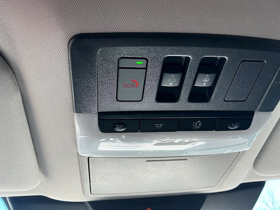 New 2026 Nissan Pathfinder Platinum image 20