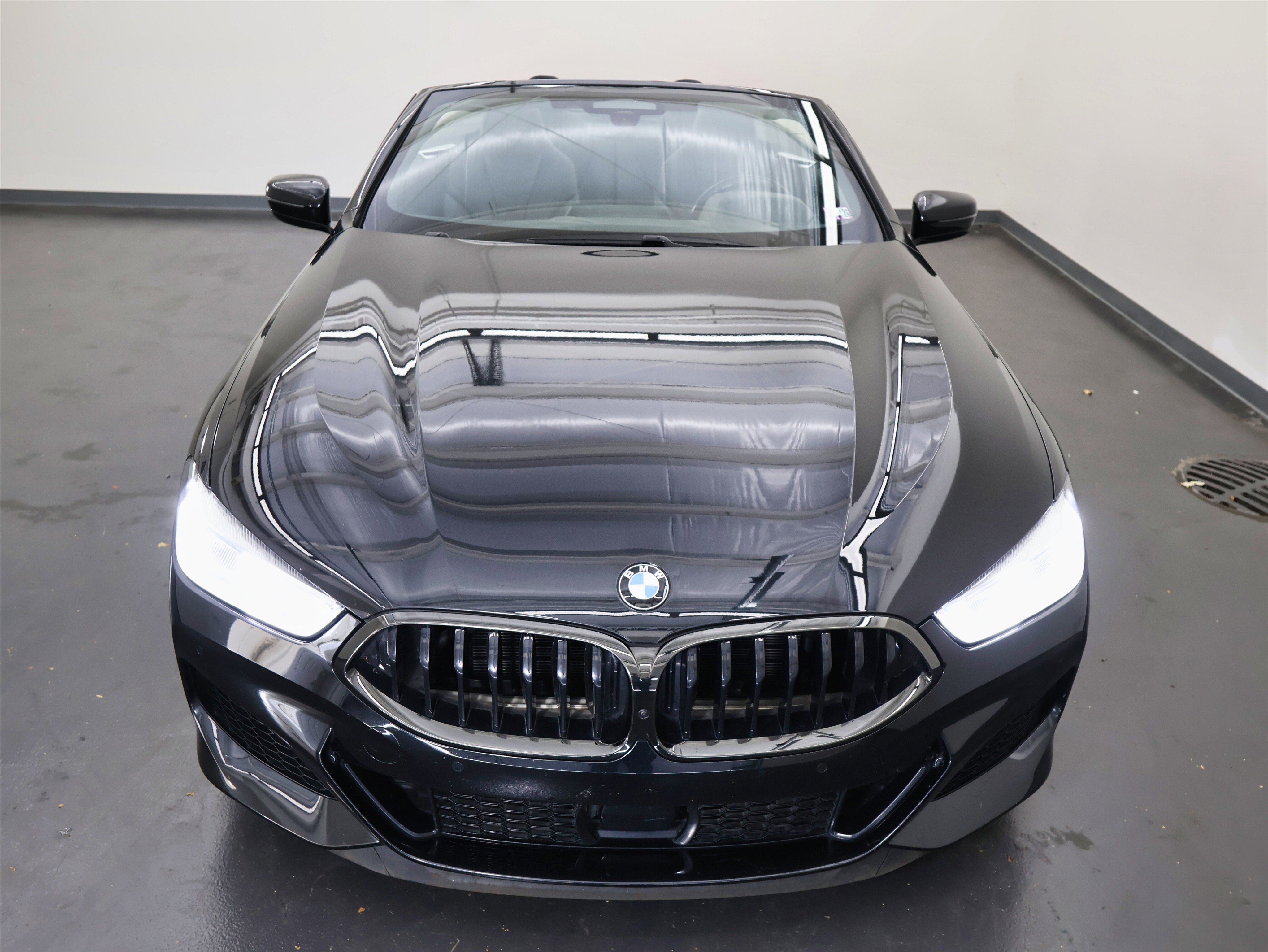 Used 2021 BMW M850i xDrive Convertible image 10