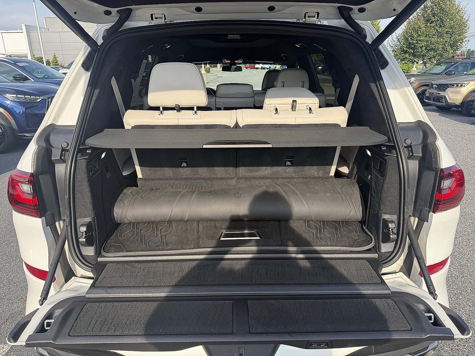 Used 2021 BMW X7 M50i AWD/4WD image 24