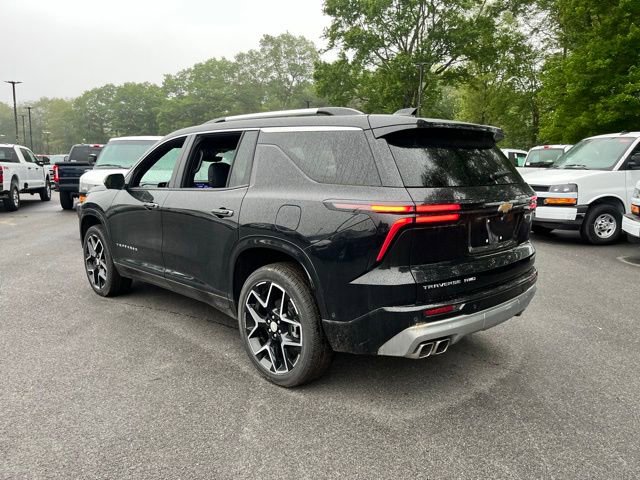 Used 2024 Chevrolet Traverse RS image 11