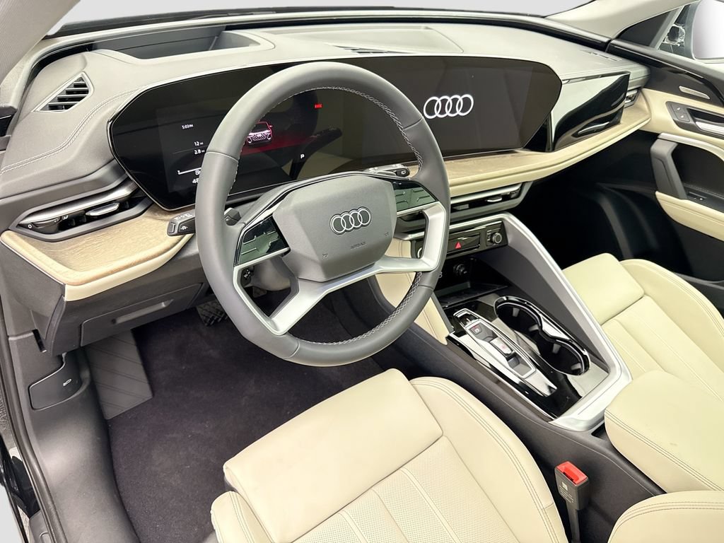 Used 2025 Audi Q5 Premium Plus AWD/4WD image 10