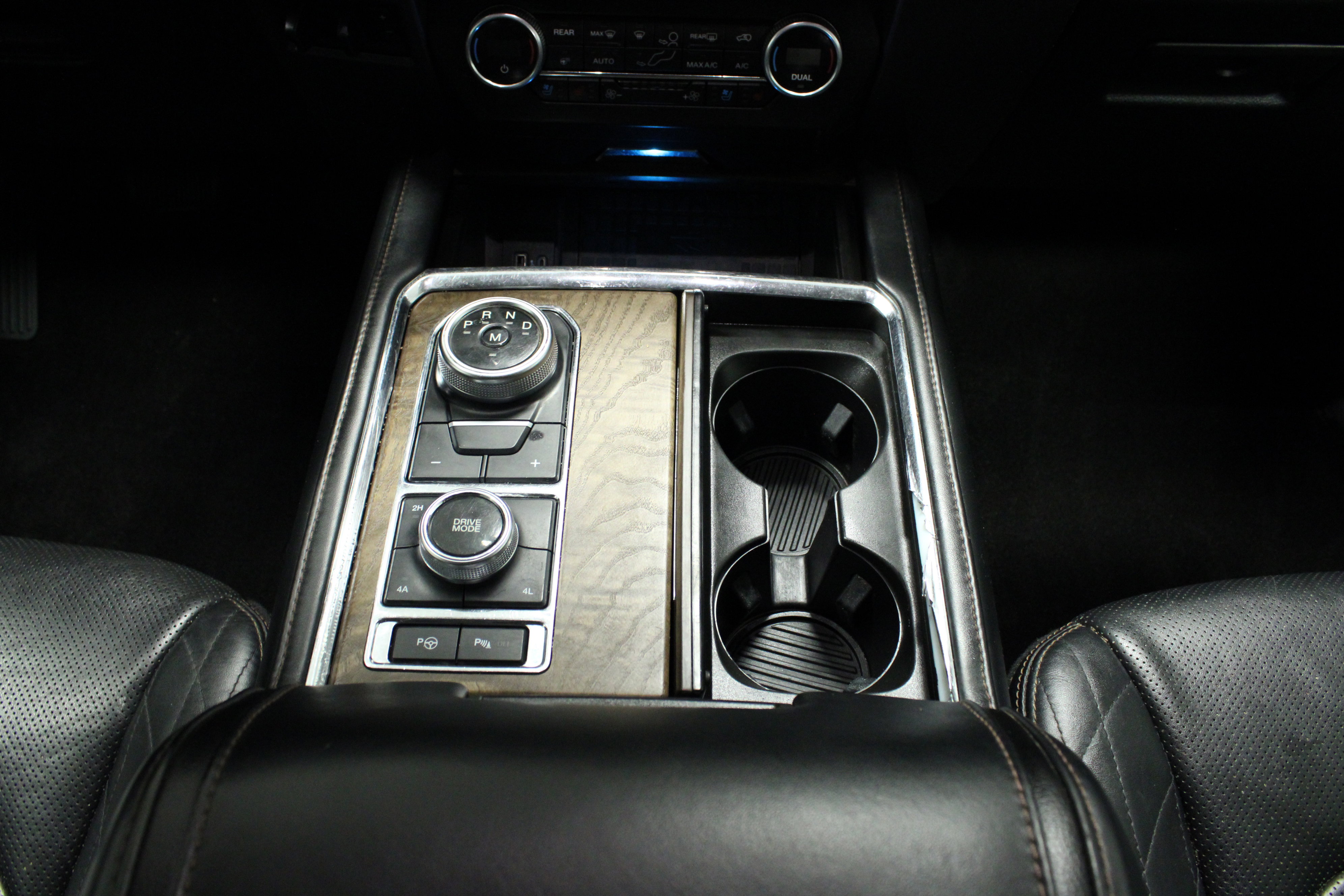 Used 2021 Ford Expedition Max Platinum AWD/4WD image 21