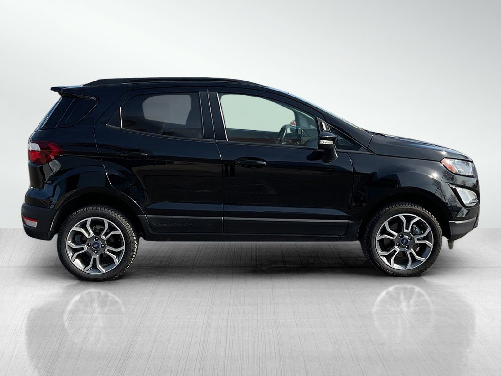 Used 2020 Ford EcoSport SES image 6