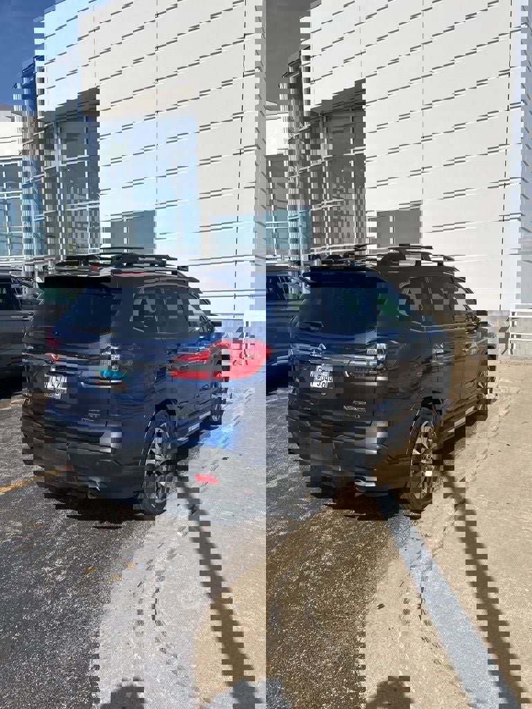 Used 2019 Subaru Ascent Touring image 3