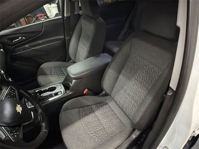 Certified 2024 Chevrolet Equinox LT w/ LPO, Floor Liner Package image 19