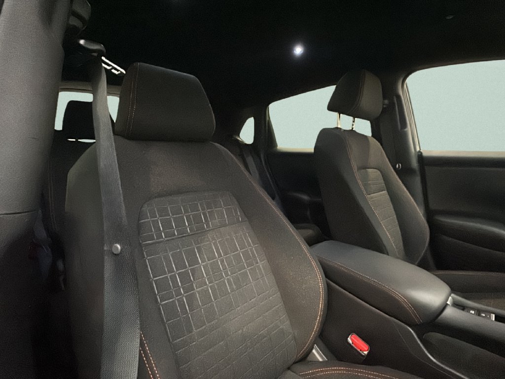 Certified 2024 Honda HR-V Sport image 21
