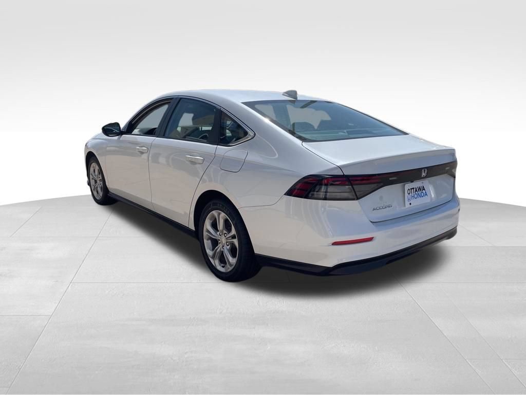 Used 2024 Honda Accord LX image 7