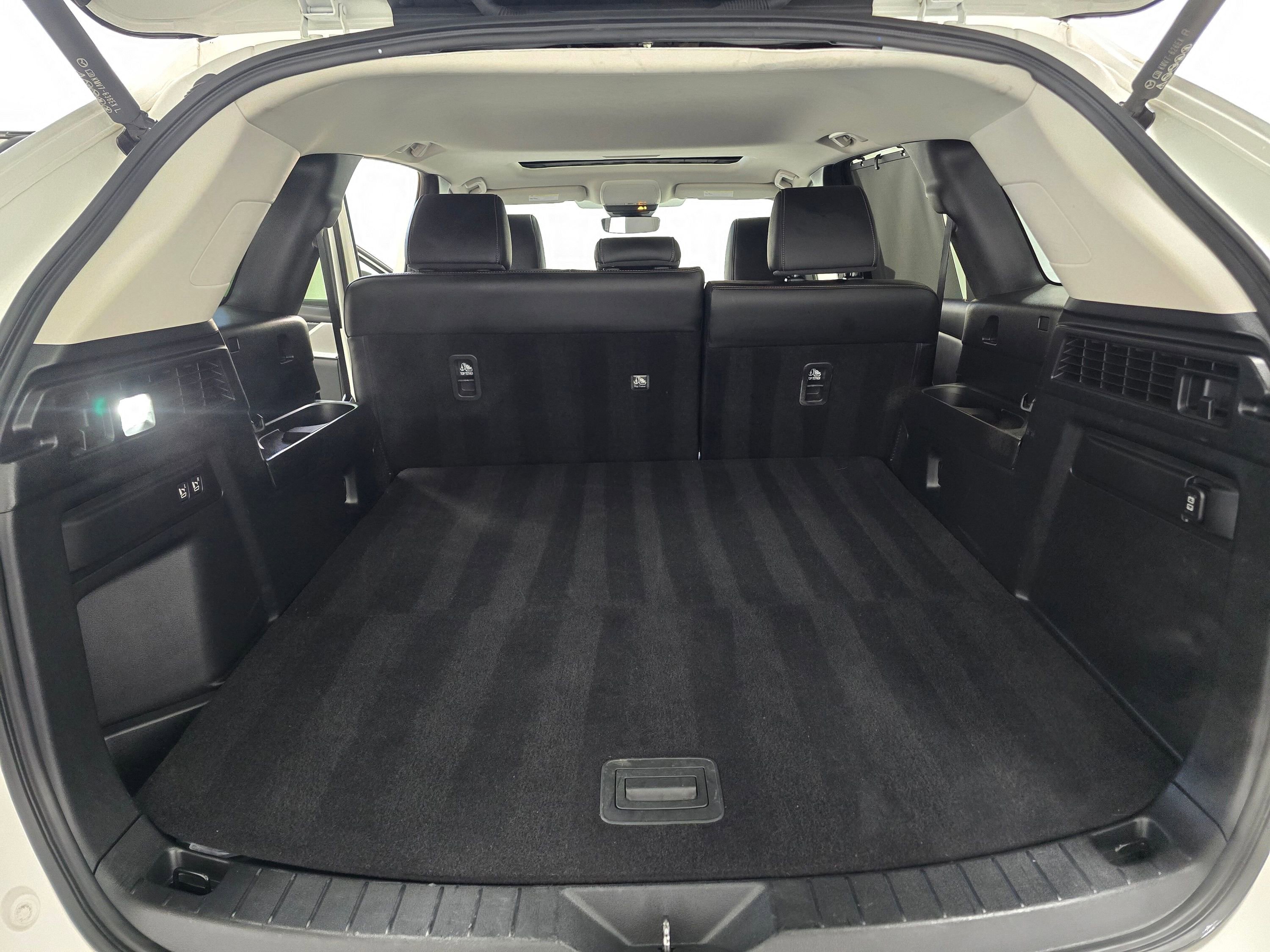 Used 2025 MAZDA CX-70 3.3 Turbo w/ Preferred Package image 11