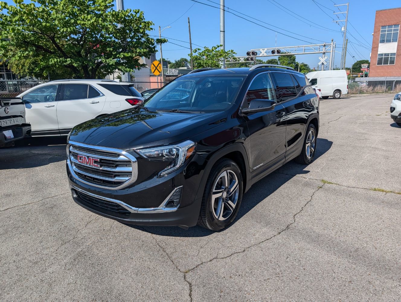 Used 2019 GMC Terrain SLT w/ Preferred Package image 1