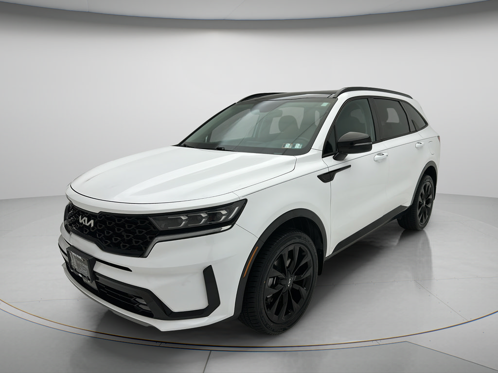 Used 2023 Kia Sorento SX AWD/4WD image 3