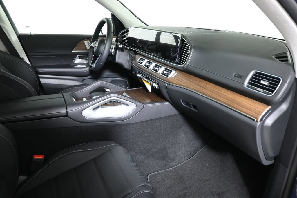 New 2026 Mercedes-Benz GLS 450 4MATIC image 20