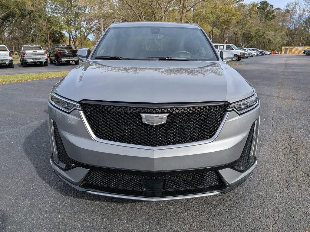 Certified 2023 Cadillac XT6 Sport w/ Technology Package AWD/4WD image 9