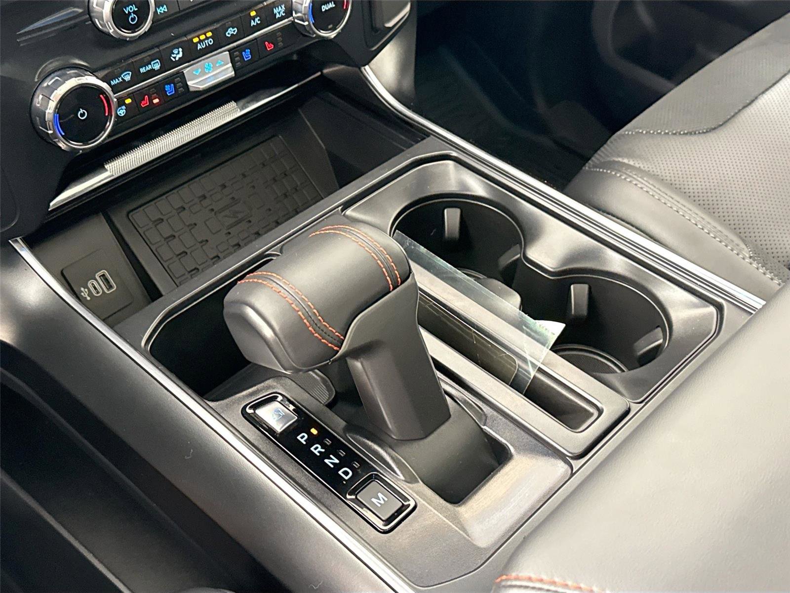 Used 2025 Ford F150 Raptor image 27