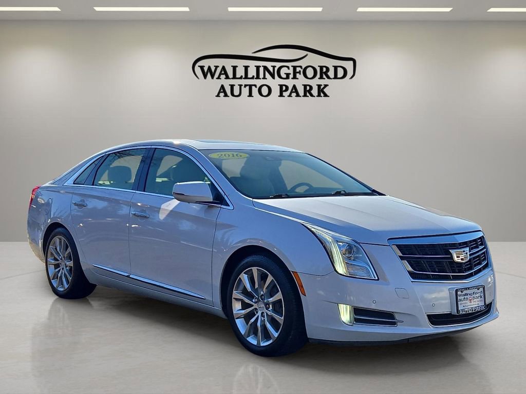Used 2016 Cadillac XTS Luxury w/ Driver Awareness Package image 3