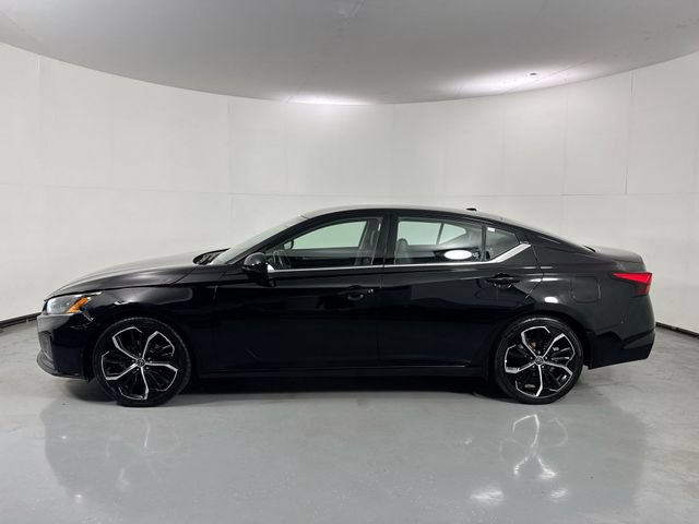 Used 2024 Nissan Altima 2.5 SR FWD image 28