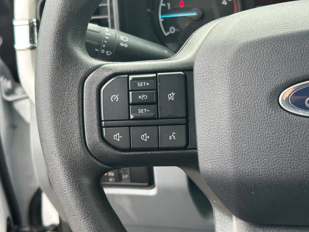 Used 2025 Ford F350 XLT AWD/4WD image 25