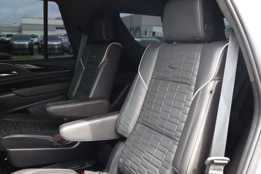 Used 2023 Cadillac Escalade V AWD/4WD image 18