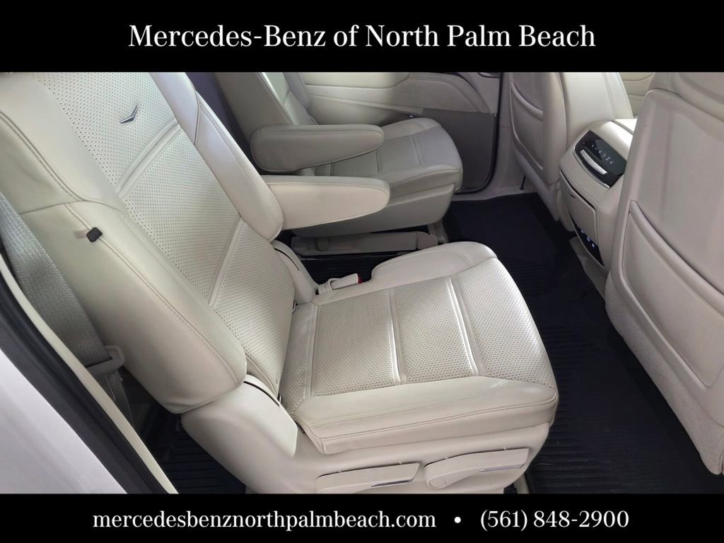 Used 2021 Cadillac Escalade ESV Premium Luxury Platinum AWD/4WD image 27