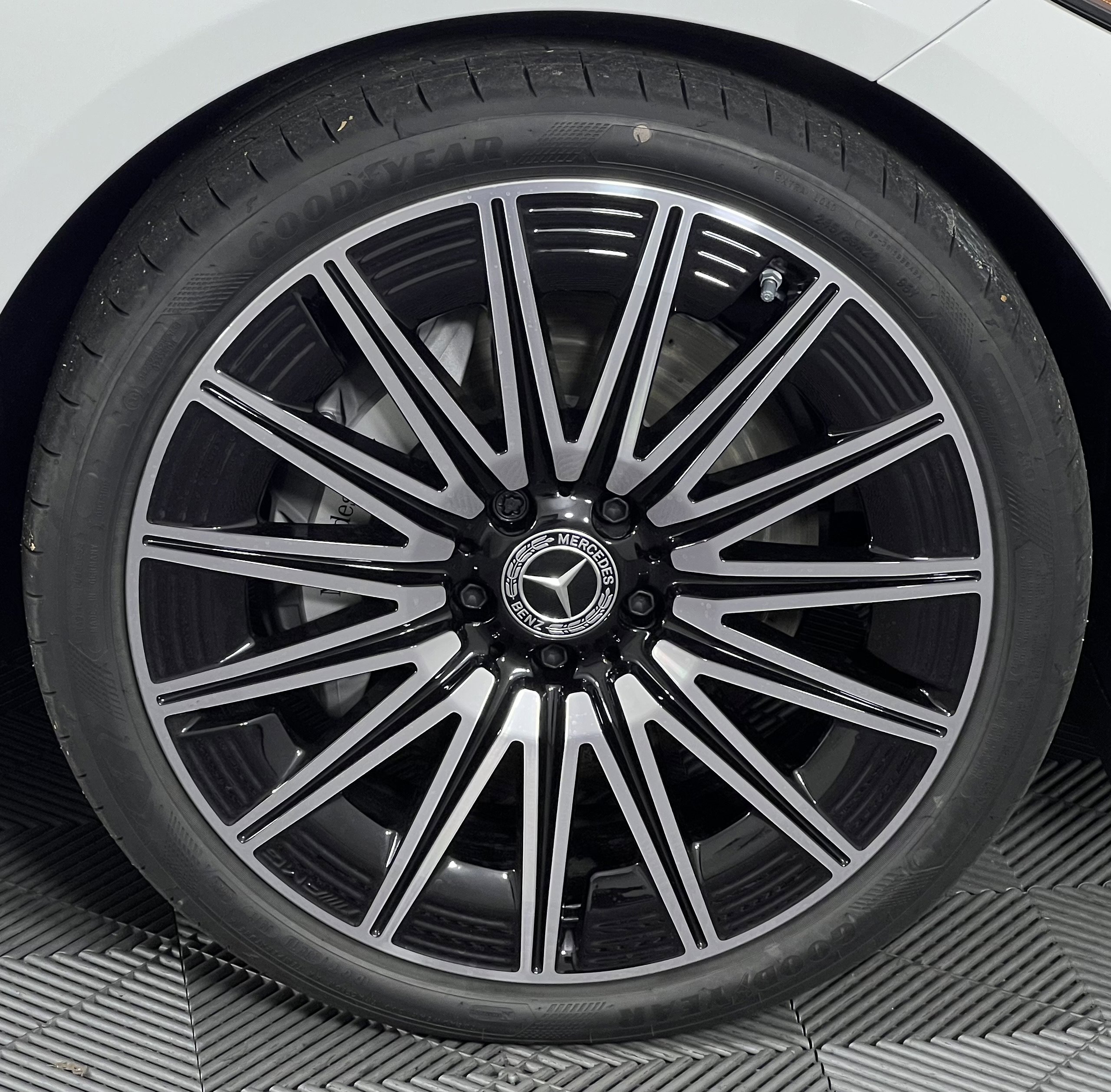 New 2026 Mercedes-Benz CLE 300 4MATIC Cabriolet image 21