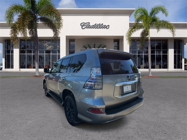 Used 2020 Lexus GX 460 Premium image 11