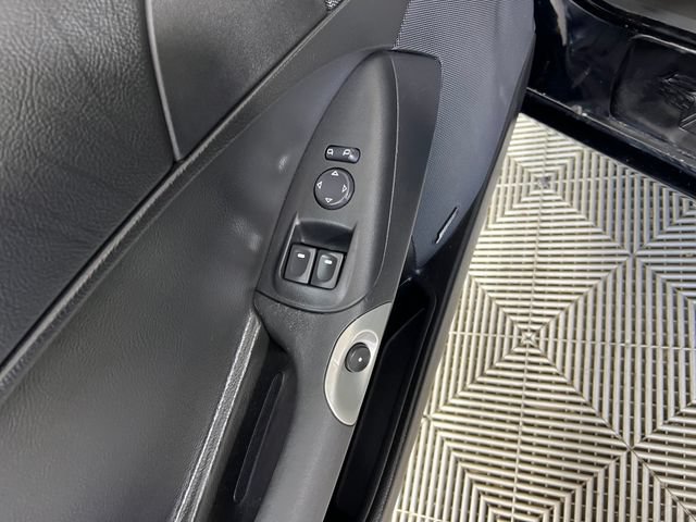 Used 2013 Chevrolet Corvette Convertible w/ 2LT Preferred Equipment Group RWD image 12