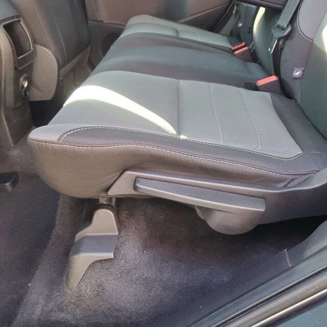 Used 2015 Ford Escape SE image 36