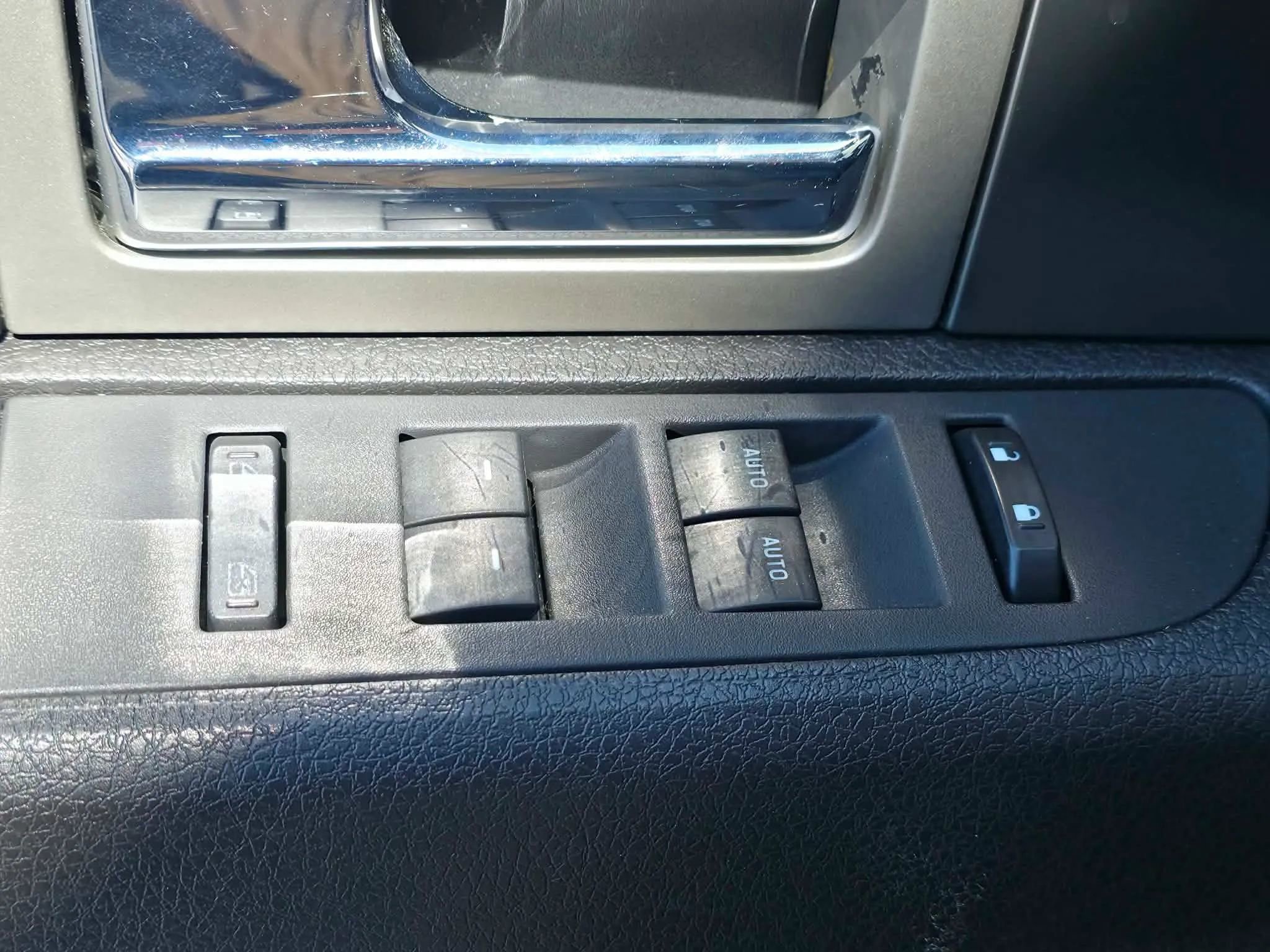 Used 2013 Ford F150 FX4 w/ Luxury Equipment Group image 28