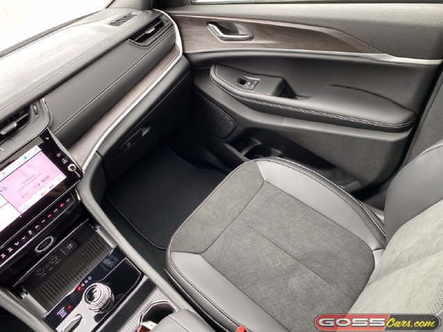 New 2026 Jeep Grand Cherokee Altitude AWD/4WD image 15