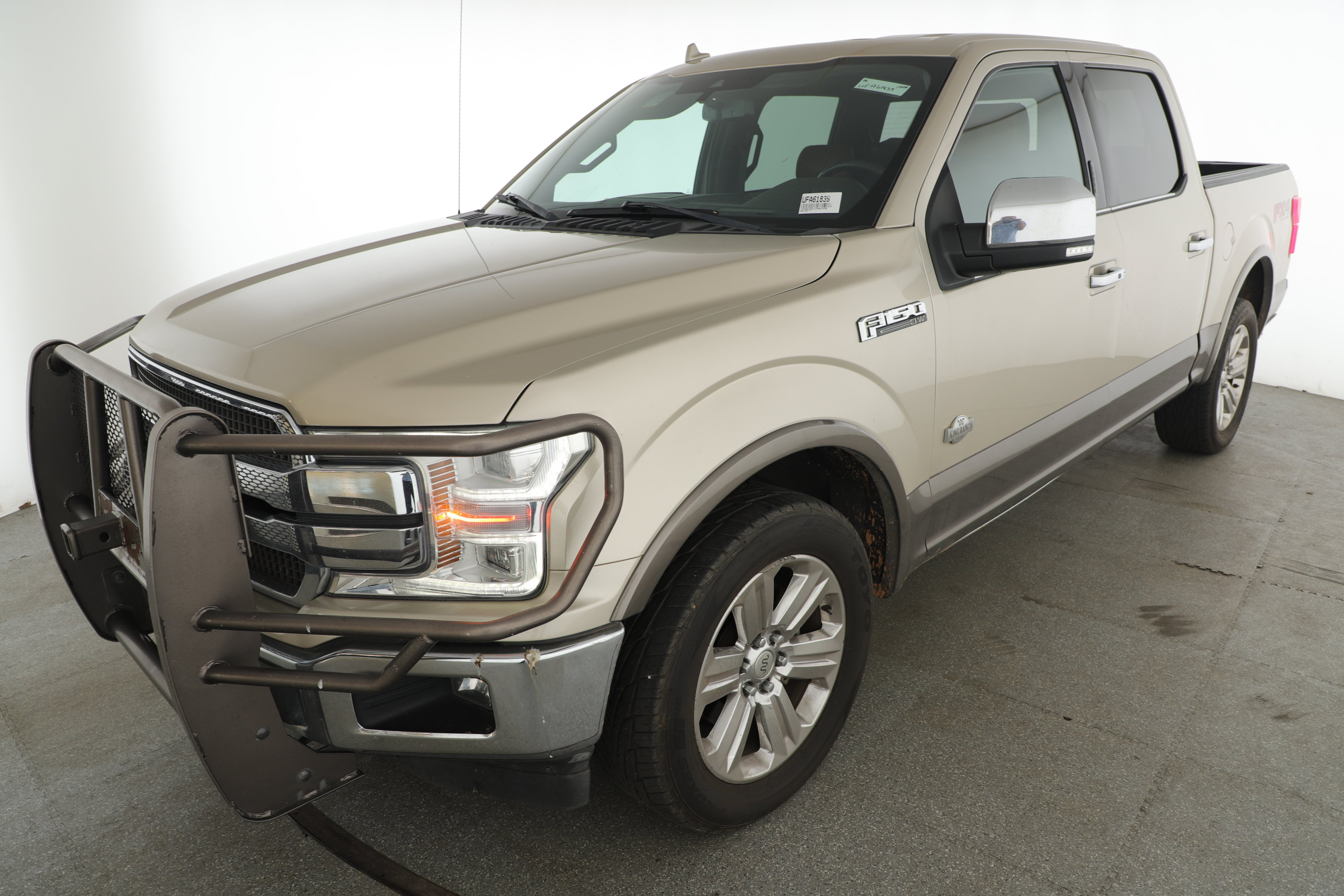 Used 2018 Ford F150 King Ranch w/ Equipment Group 601A Luxury AWD/4WD image 17