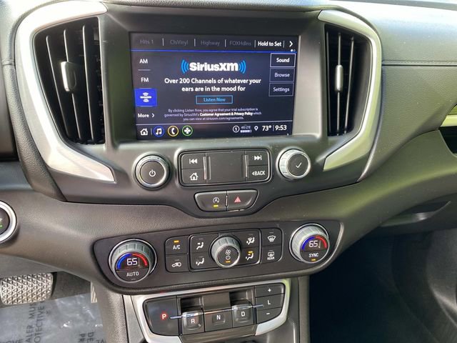 Used 2024 GMC Terrain SLT image 6