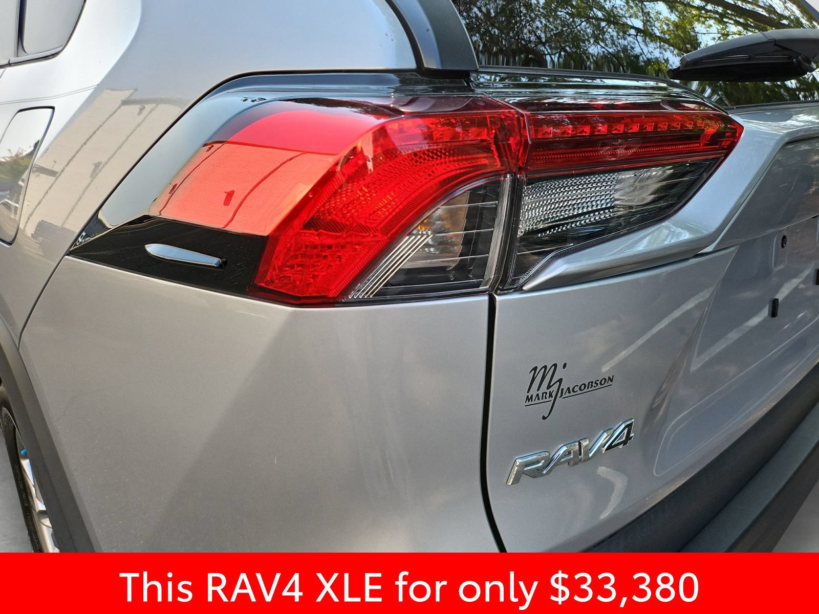 Used 2023 Toyota RAV4 XLE AWD/4WD image 20