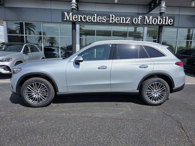 New 2026 Mercedes-Benz GLC 300