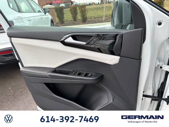 New 2026 Volkswagen Taos S FWD image 23
