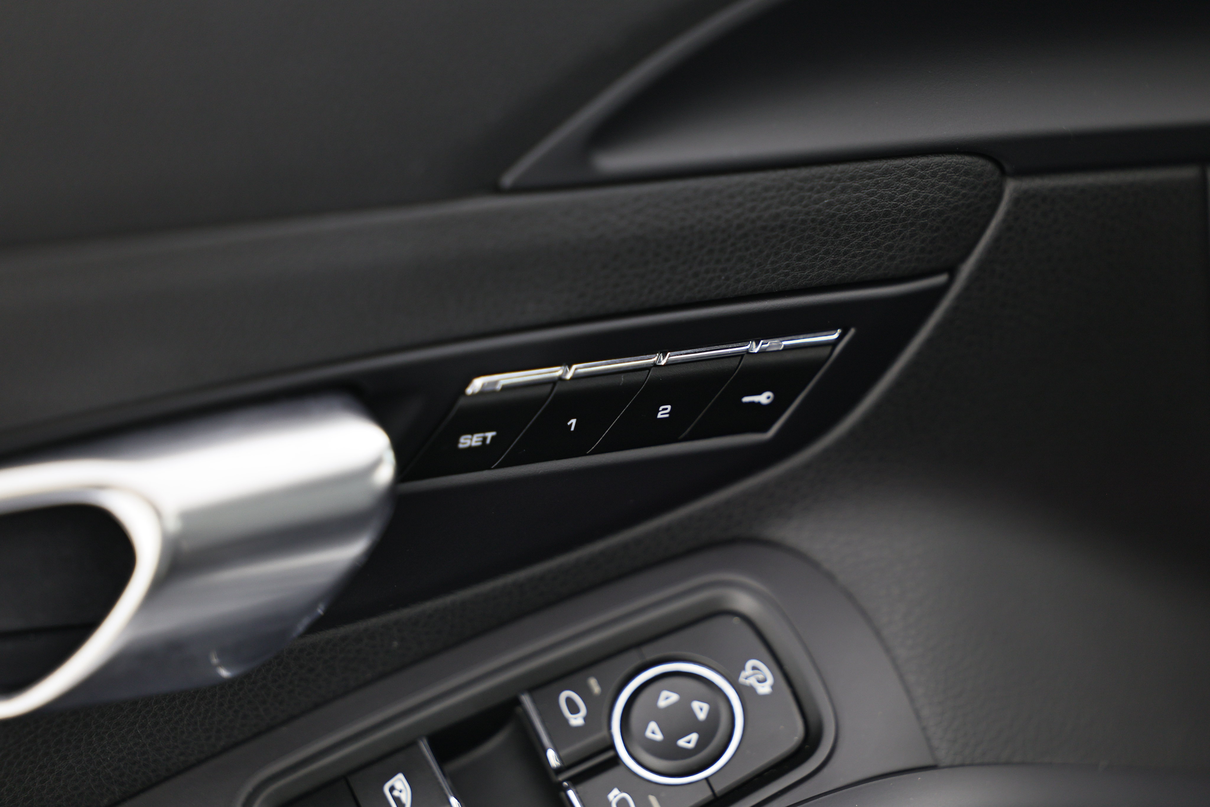 Certified 2024 Porsche 718 Cayman S RWD image 22