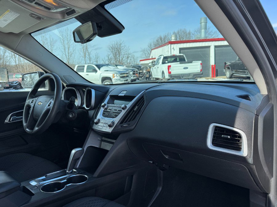 Used 2014 Chevrolet Equinox LS image 20